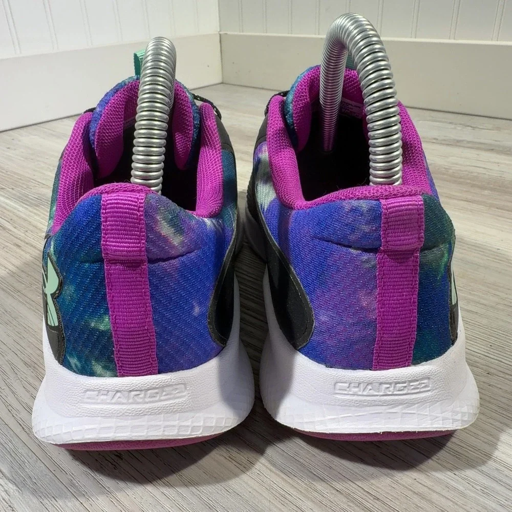 Under Armour Charged Aurora 2 Women's Sz 7 Black Purple 3025238-002